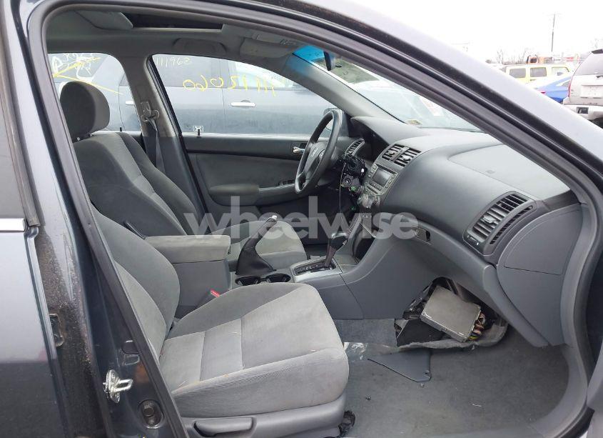 Photo 5 of 2007 Honda Accord 2.4 EX (VIN 1HGCM567X7A210274)