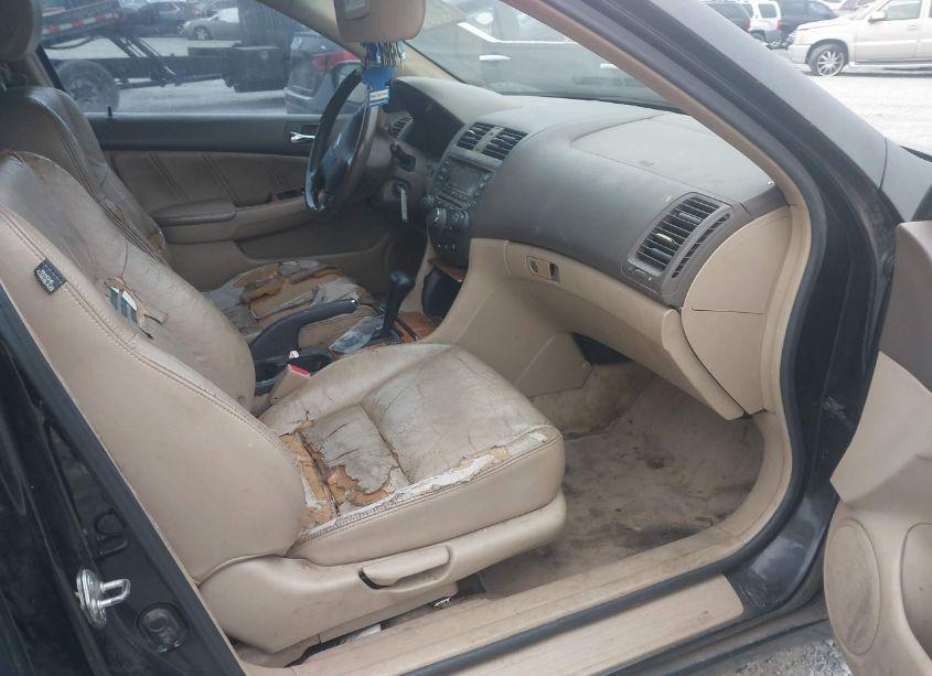 Photo 5 of 2004 Honda Accord 2.4 EX (VIN 1HGCM56804A056646)