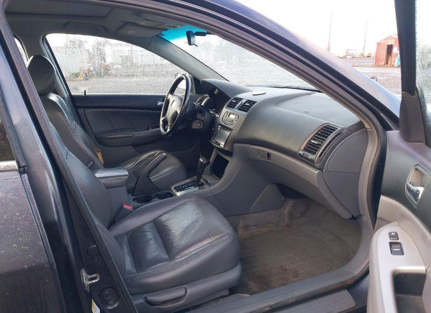 Photo 5 of 2004 Honda Accord 2.4 EX (VIN 1HGCM56804A090649)