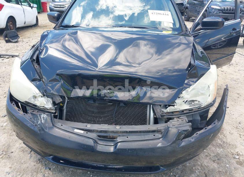 Photo 6 of 2004 Honda Accord 2.4 EX (VIN 1HGCM56804A090778)