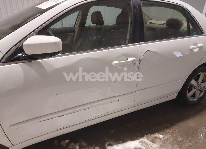 Photo 19 of 2004 Honda Accord 2.4 EX (VIN 1HGCM56804A103397)