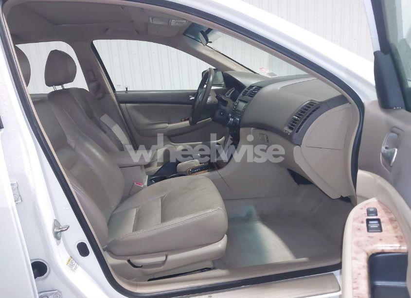 Photo 5 of 2004 Honda Accord 2.4 EX (VIN 1HGCM56804A103397)