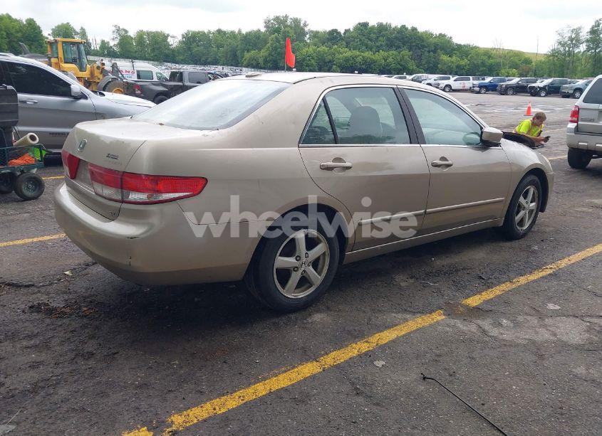 Photo 4 of 2004 Honda Accord 2.4 EX (VIN 1HGCM56804A125447)