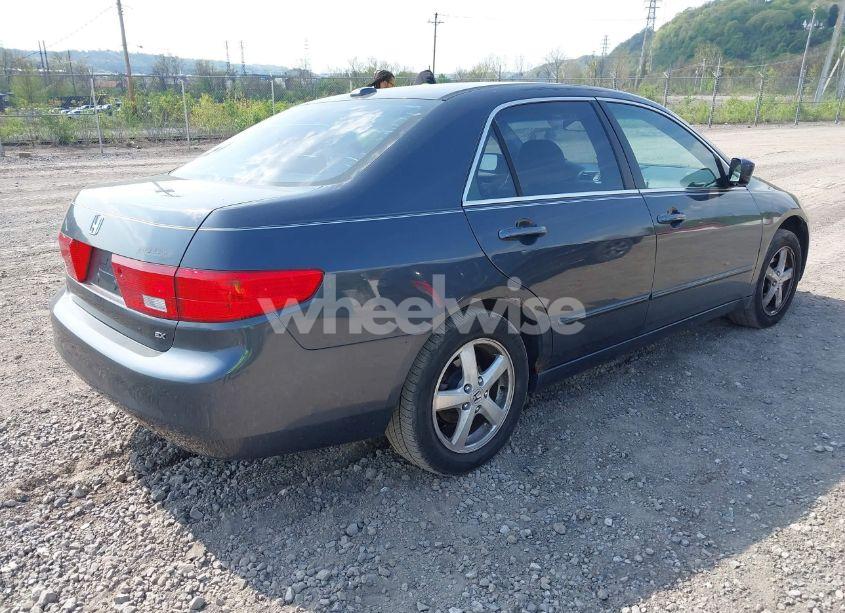 Photo 4 of 2005 Honda Accord 2.4 EX (VIN 1HGCM56805A086229)