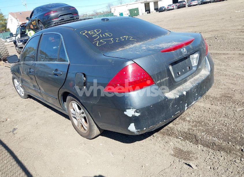 Photo 3 of 2006 Honda Accord 2.4 EX (VIN 1HGCM56806A017123)