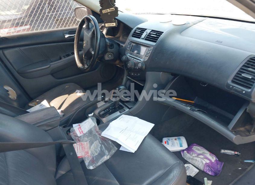 Photo 5 of 2006 Honda Accord 2.4 EX (VIN 1HGCM56806A017123)