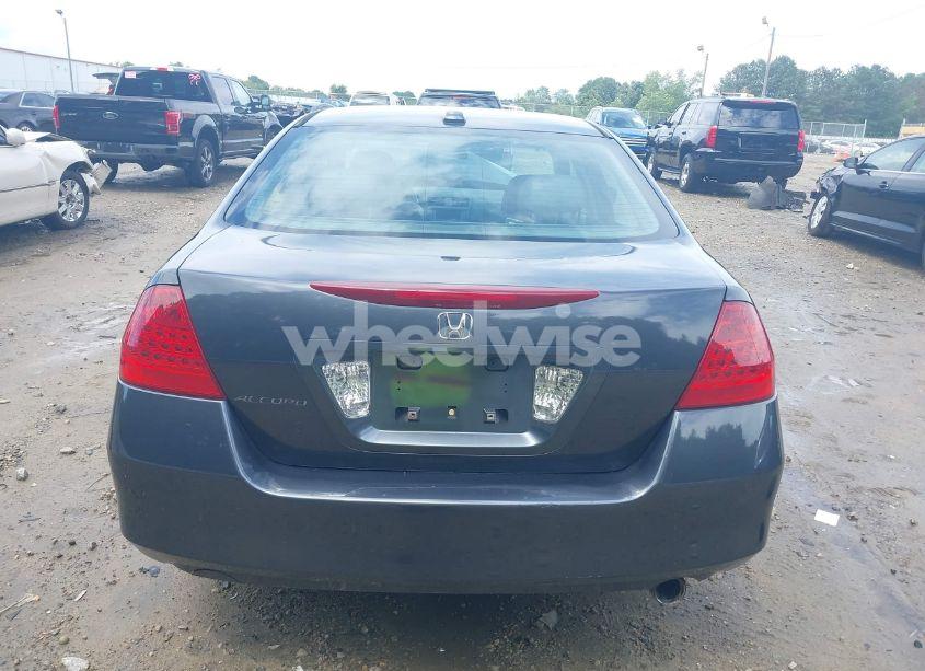 Photo 16 of 2006 Honda Accord 2.4 EX (VIN 1HGCM56806A024749)