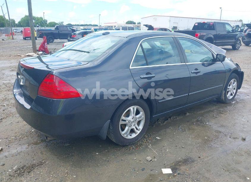 Photo 4 of 2006 Honda Accord 2.4 EX (VIN 1HGCM56806A024749)