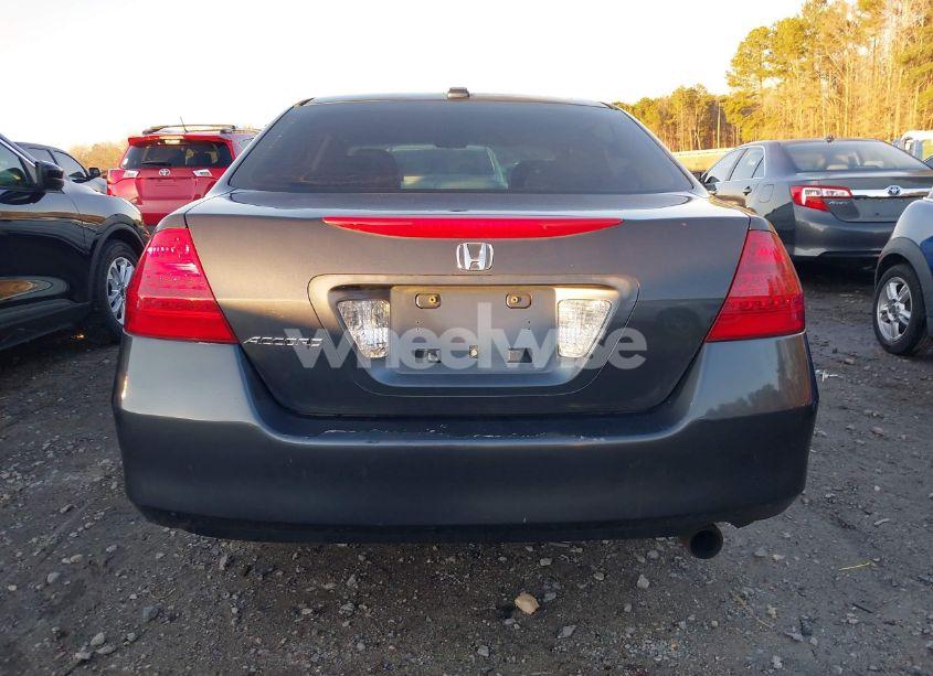 Photo 16 of 2007 Honda Accord 2.4 EX (VIN 1HGCM56807A040726)