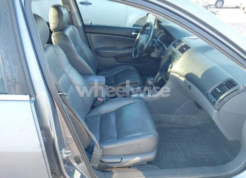 Photo 5 of 2007 Honda Accord 2.4 EX (VIN 1HGCM56807A041813)