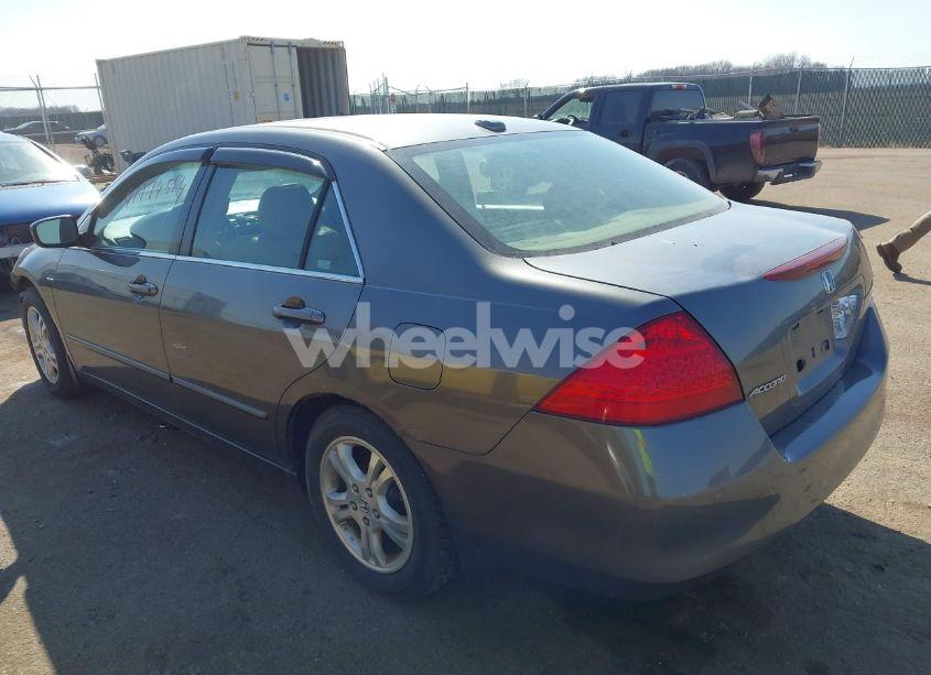 Photo 3 of 2007 Honda Accord 2.4 EX (VIN 1HGCM56807A091160)