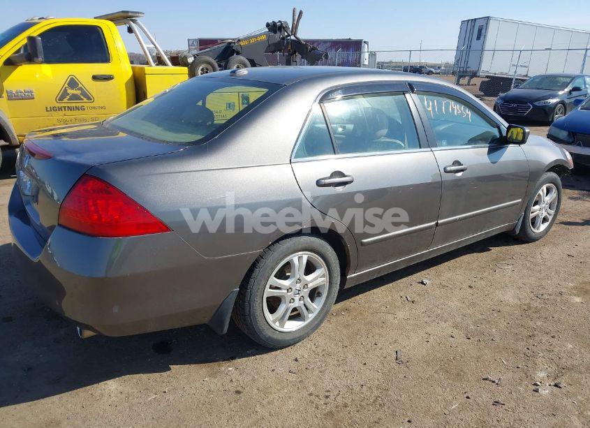 Photo 4 of 2007 Honda Accord 2.4 EX (VIN 1HGCM56807A091160)