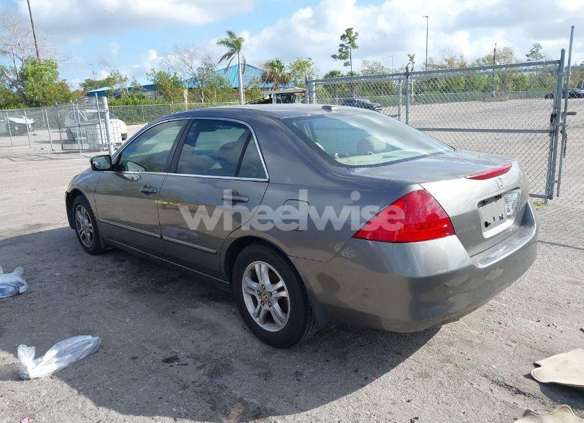 Photo 3 of 2007 Honda Accord 2.4 EX (VIN 1HGCM56807A191016)
