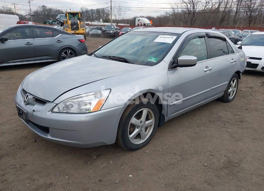 Photo 2 of 2005 Honda Accord 2.4 EX (VIN 1HGCM56815A021373)