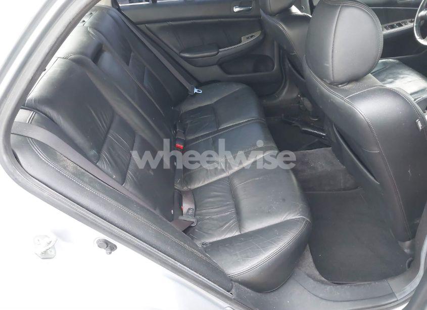 Photo 8 of 2005 Honda Accord 2.4 EX (VIN 1HGCM56815A021373)