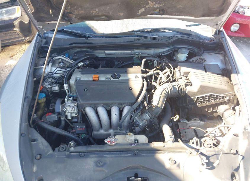 Photo 10 of 2005 Honda Accord 2.4 EX (VIN 1HGCM56815A084182)