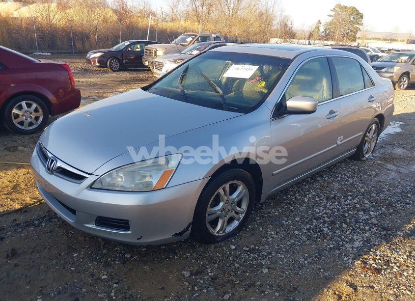 Photo 2 of 2006 Honda Accord 2.4 EX (VIN 1HGCM56816A044153)