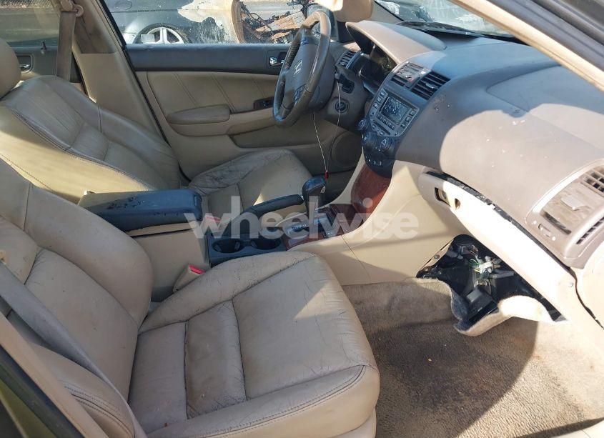 Photo 5 of 2006 Honda Accord 2.4 EX (VIN 1HGCM56816A053970)