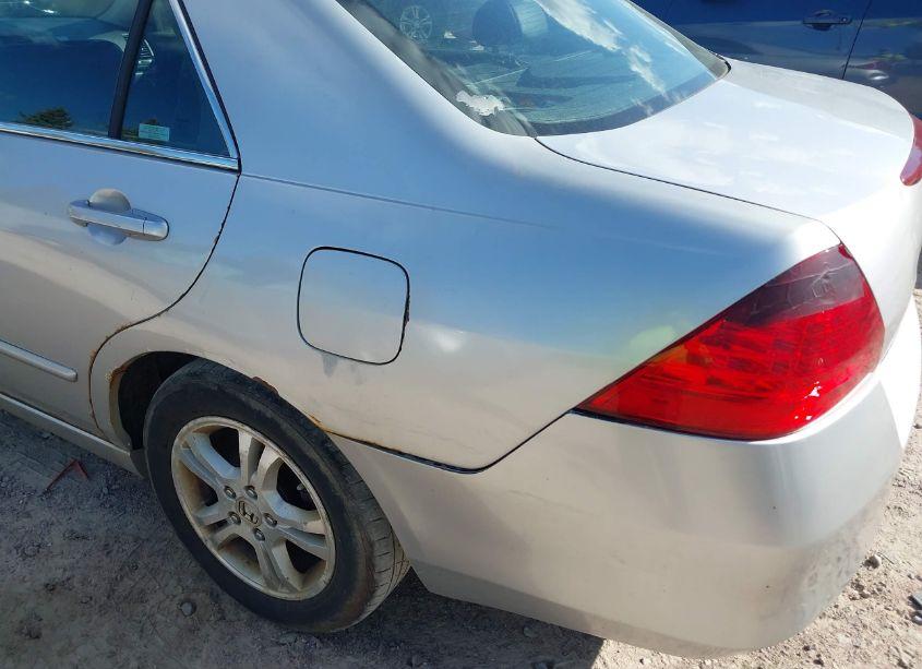 Photo 15 of 2006 Honda Accord 2.4 EX (VIN 1HGCM56816A062863)