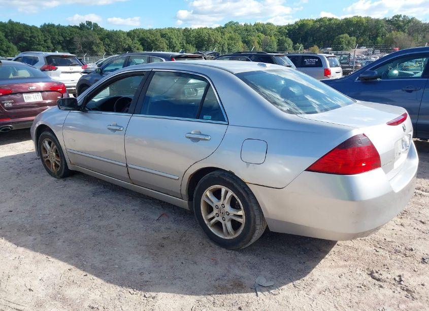 Photo 3 of 2006 Honda Accord 2.4 EX (VIN 1HGCM56816A062863)
