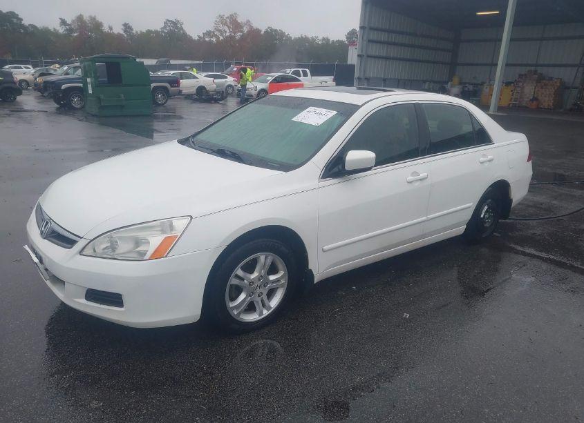 Photo 2 of 2006 Honda Accord 2.4 EX (VIN 1HGCM56816A129283)