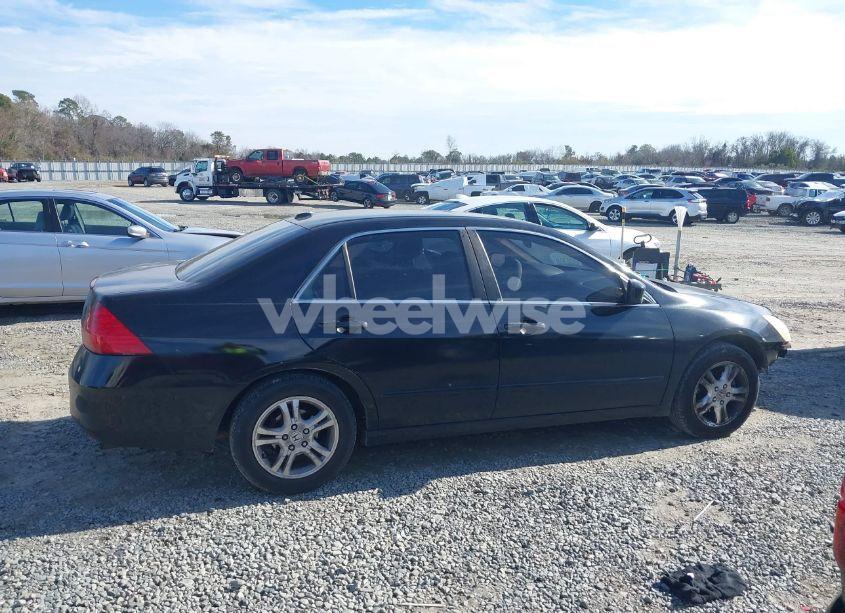 Photo 13 of 2007 Honda Accord 2.4 EX (VIN 1HGCM56817A076943)