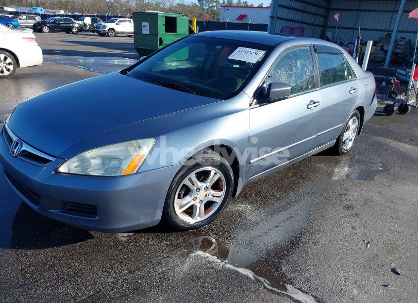 Photo 2 of 2007 Honda Accord 2.4 EX (VIN 1HGCM56817A087389)