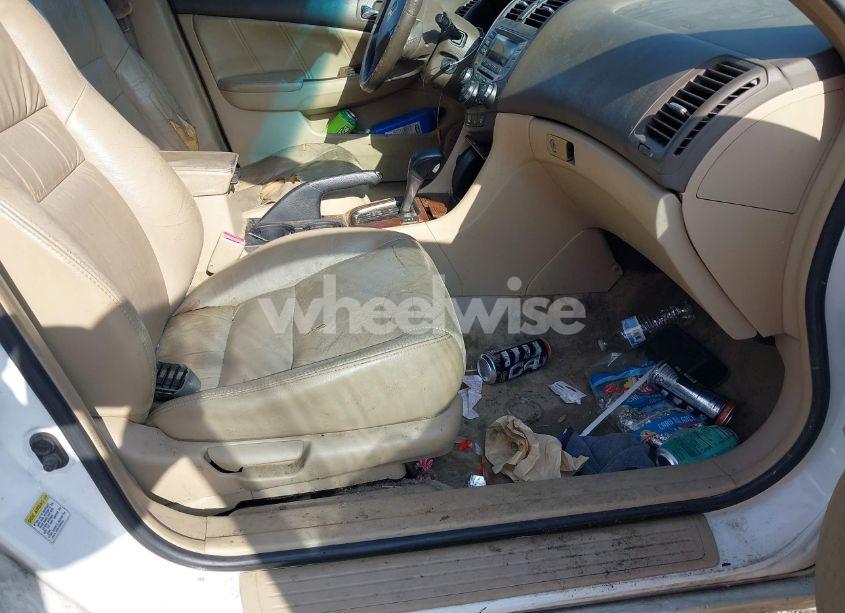 Photo 5 of 2007 Honda Accord 2.4 EX (VIN 1HGCM56817A089823)