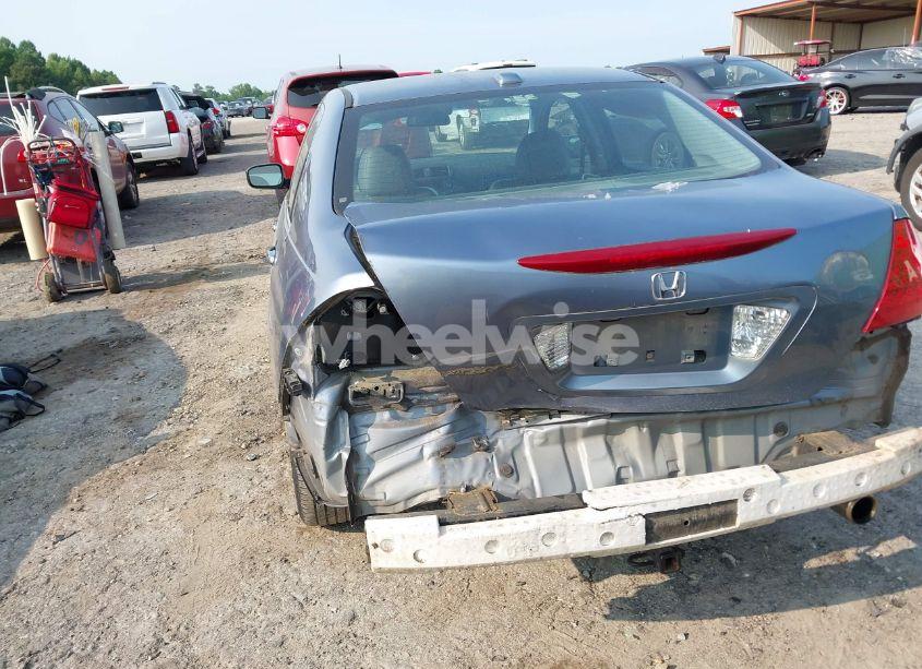 Photo 16 of 2007 Honda Accord 2.4 EX (VIN 1HGCM56817A124182)