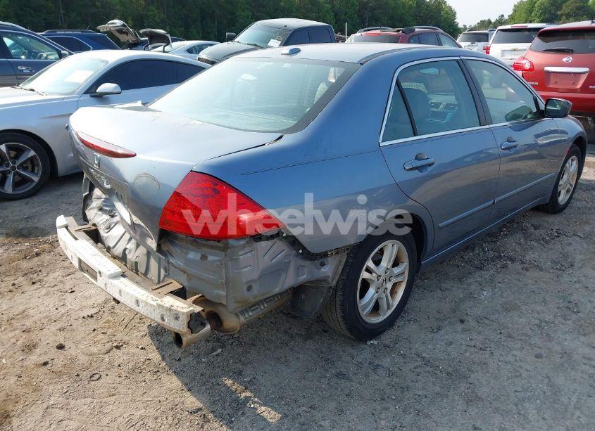 Photo 4 of 2007 Honda Accord 2.4 EX (VIN 1HGCM56817A124182)