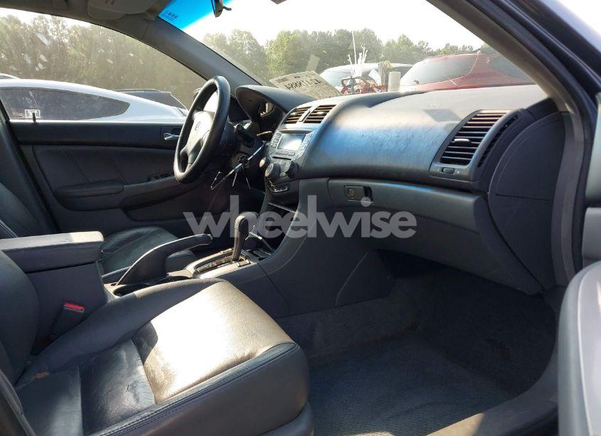 Photo 5 of 2007 Honda Accord 2.4 EX (VIN 1HGCM56817A124182)