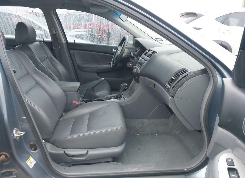 Photo 5 of 2007 Honda Accord 2.4 EX (VIN 1HGCM56817A127907)