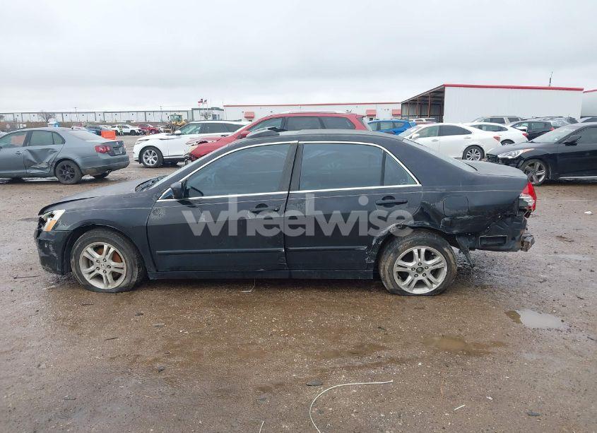 Photo 14 of 2007 Honda Accord 2.4 EX (VIN 1HGCM56817A177125)
