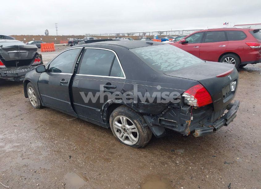Photo 3 of 2007 Honda Accord 2.4 EX (VIN 1HGCM56817A177125)