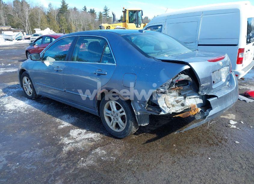 Photo 3 of 2007 Honda Accord 2.4 EX (VIN 1HGCM56817A183863)