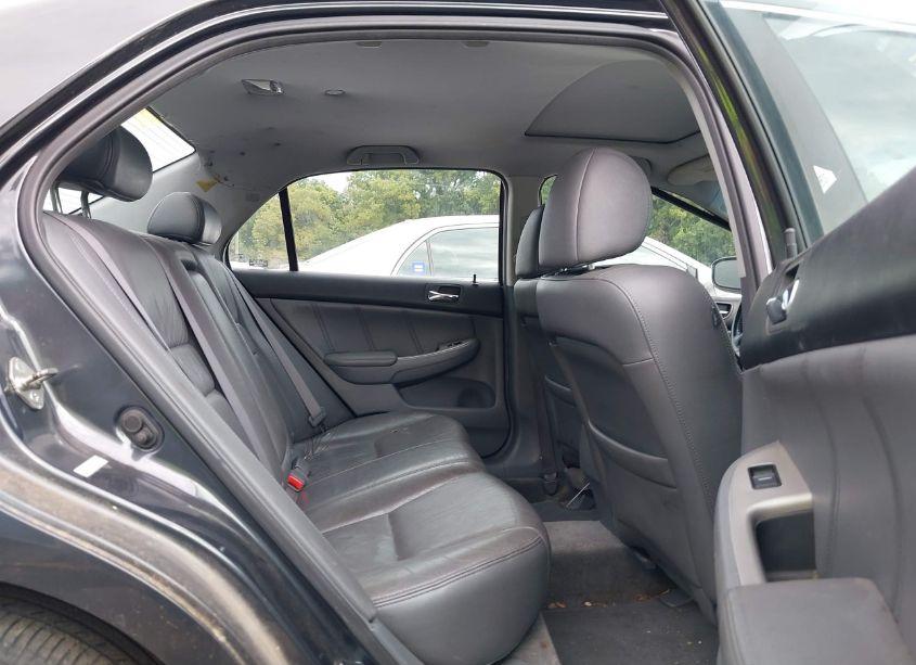 Photo 8 of 2004 Honda Accord 2.4 EX (VIN 1HGCM56824A077885)