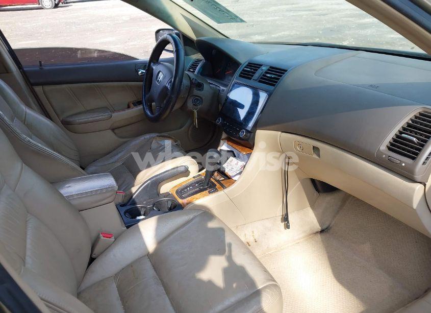 Photo 5 of 2004 Honda Accord 2.4 EX (VIN 1HGCM56824A110870)