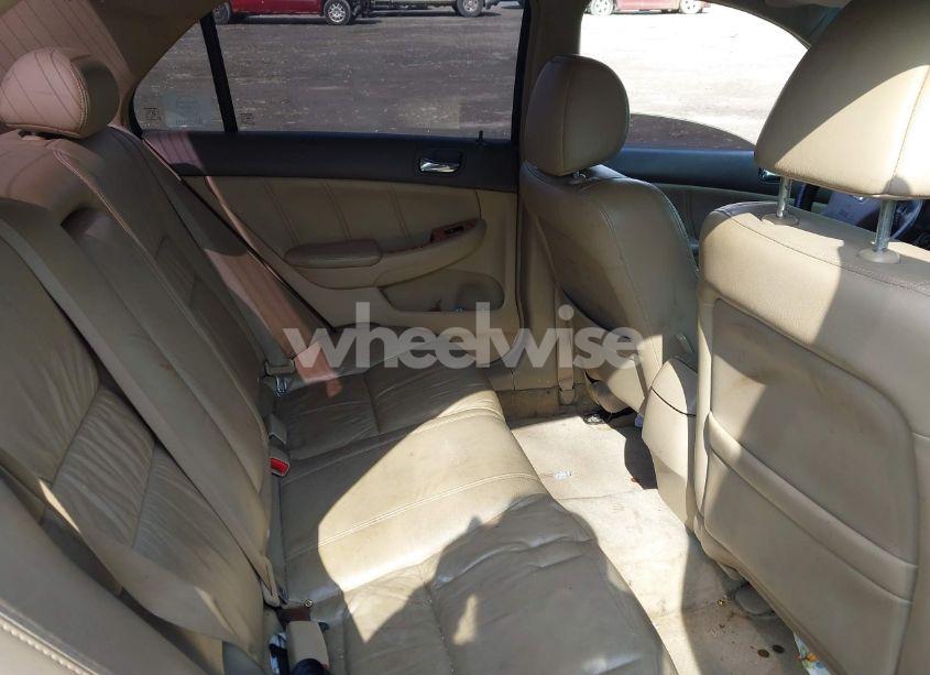 Photo 8 of 2004 Honda Accord 2.4 EX (VIN 1HGCM56824A110870)