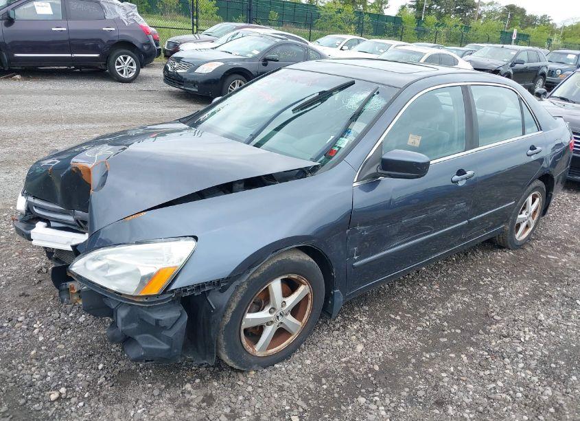 Photo 2 of 2005 Honda Accord 2.4 EX (VIN 1HGCM56825A002587)