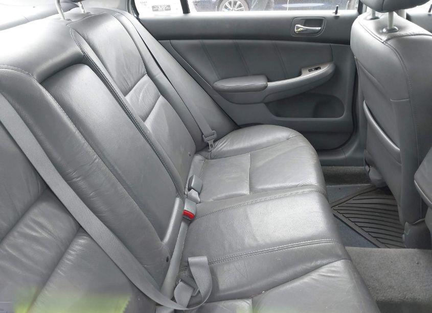 Photo 8 of 2005 Honda Accord 2.4 EX (VIN 1HGCM56825A002587)