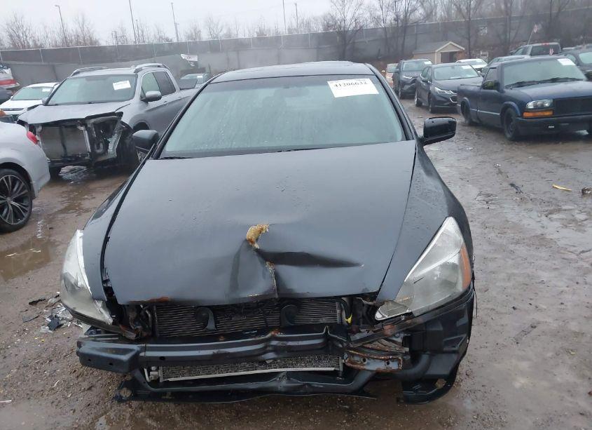 Photo 6 of 2005 Honda Accord 2.4 EX (VIN 1HGCM56825A059467)