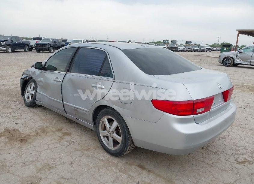 Photo 3 of 2005 Honda Accord 2.4 EX (VIN 1HGCM56825A072266)