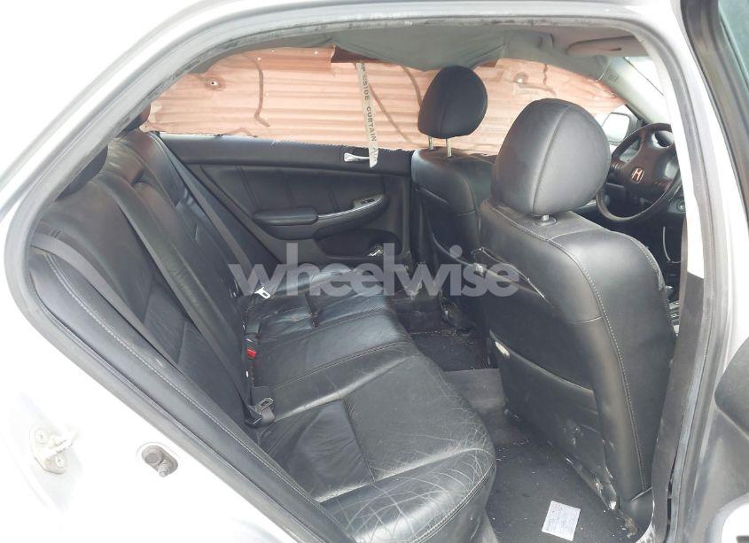 Photo 8 of 2005 Honda Accord 2.4 EX (VIN 1HGCM56825A072266)