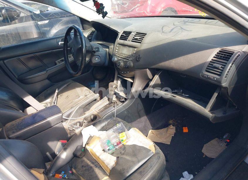 Photo 5 of 2005 Honda Accord 2.4 EX (VIN 1HGCM56825A102088)