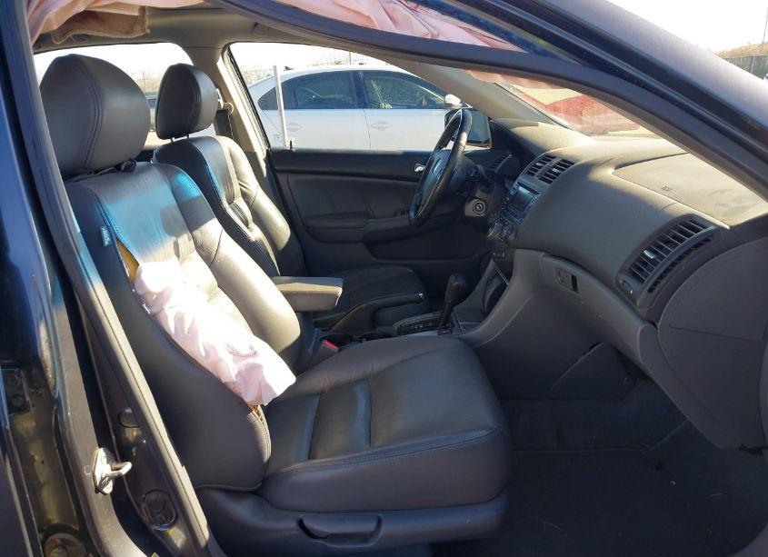 Photo 5 of 2005 Honda Accord 2.4 EX (VIN 1HGCM56825A166292)