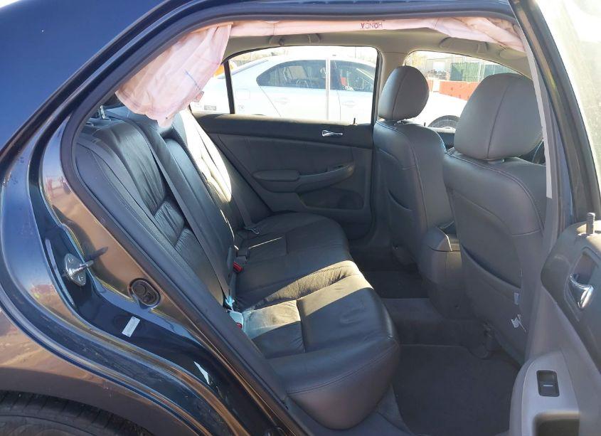 Photo 8 of 2005 Honda Accord 2.4 EX (VIN 1HGCM56825A166292)