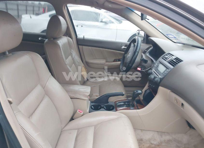 Photo 5 of 2006 Honda Accord 2.4 EX (VIN 1HGCM56826A046722)