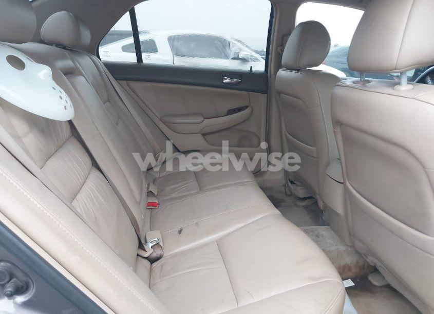 Photo 8 of 2006 Honda Accord 2.4 EX (VIN 1HGCM56826A046722)