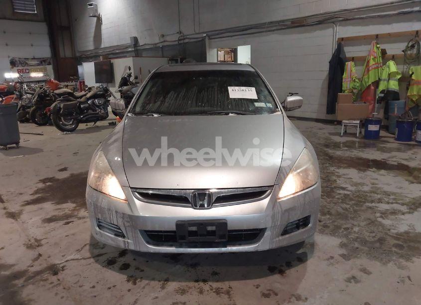 Photo 12 of 2006 Honda Accord 2.4 EX (VIN 1HGCM56826A111200)