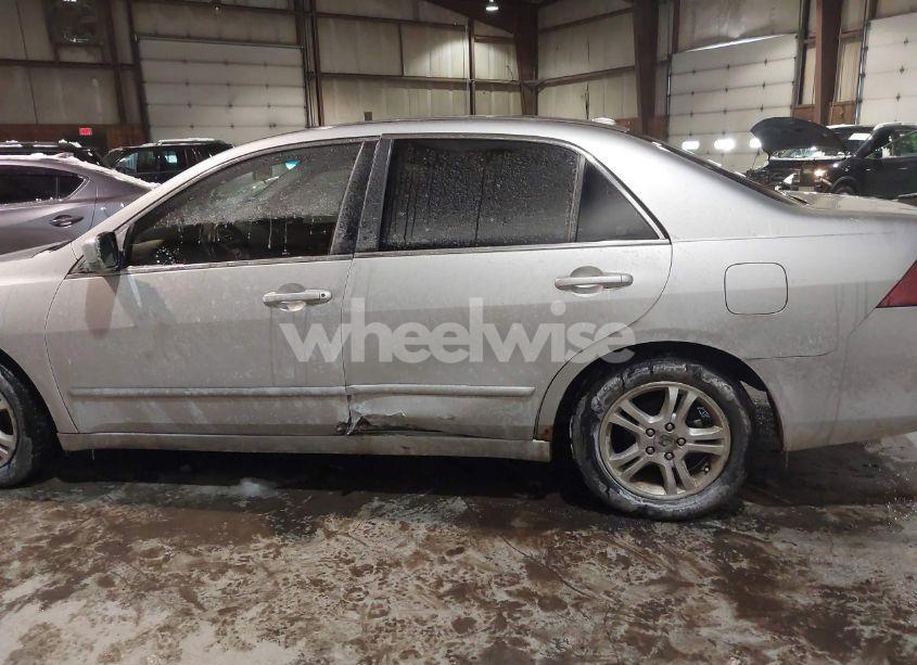 Photo 6 of 2006 Honda Accord 2.4 EX (VIN 1HGCM56826A111200)